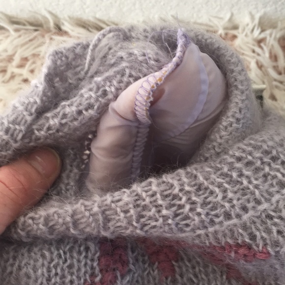 🦄VTG lavender mohair cottage core sweater - Picture 7 of 9
